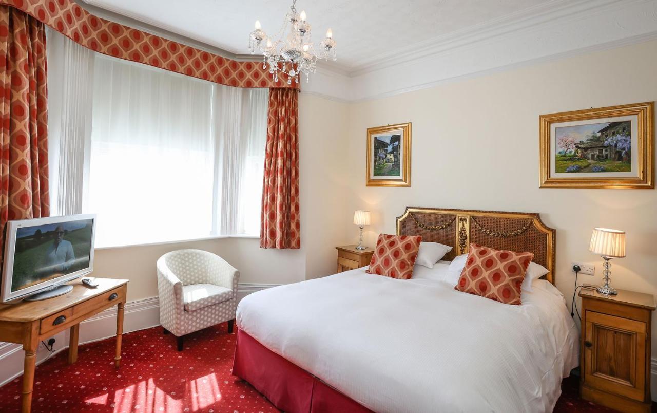 The Winter Dene Hotel Борнмът Екстериор снимка