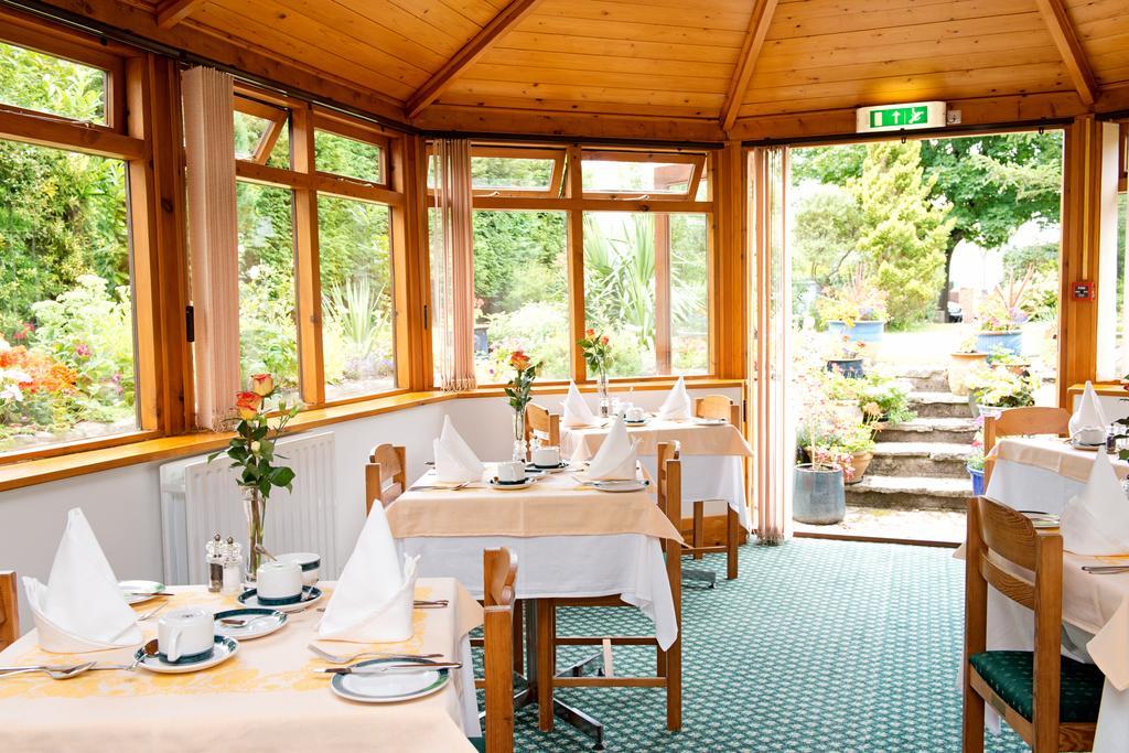 The Winter Dene Hotel Борнмът Екстериор снимка
